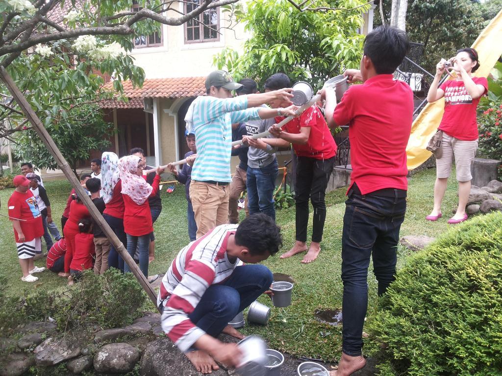 Bumi Cikeas Sentul Bogor Hotel Ngoại thất bức ảnh