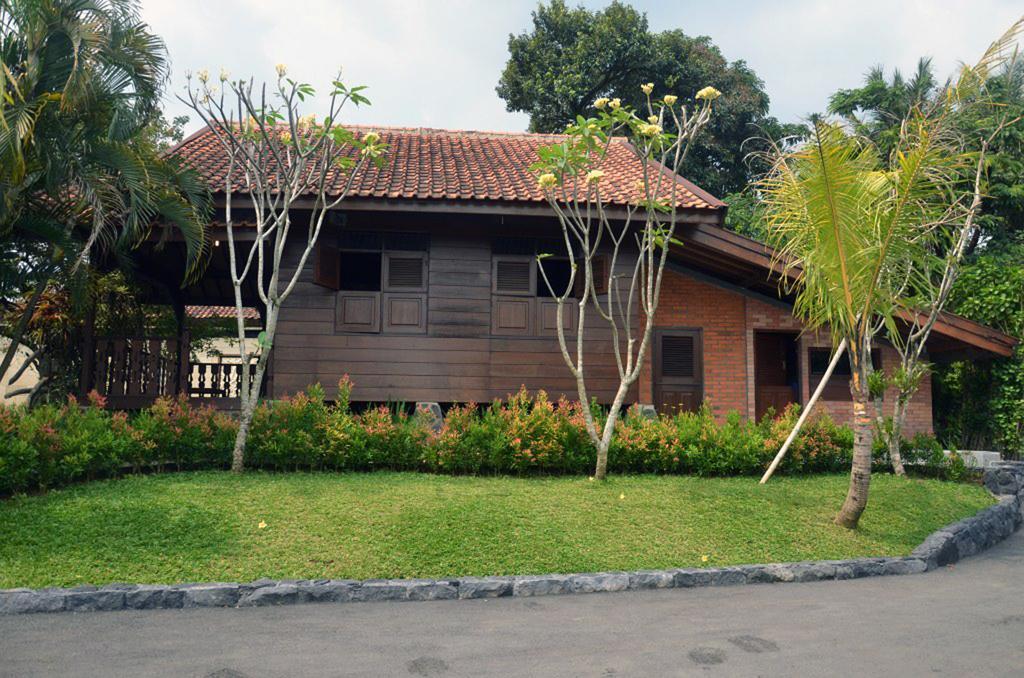 Bumi Cikeas Sentul Bogor Hotel Ngoại thất bức ảnh