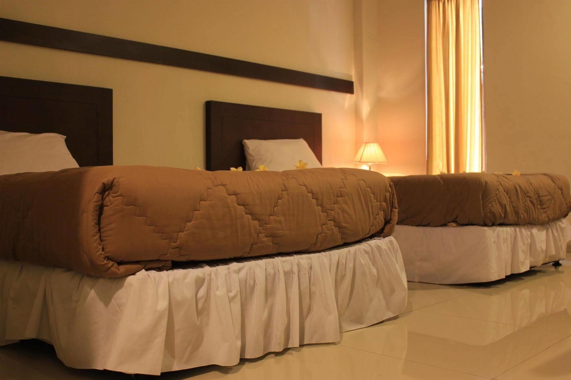 Bumi Cikeas Sentul Bogor Hotel Ngoại thất bức ảnh