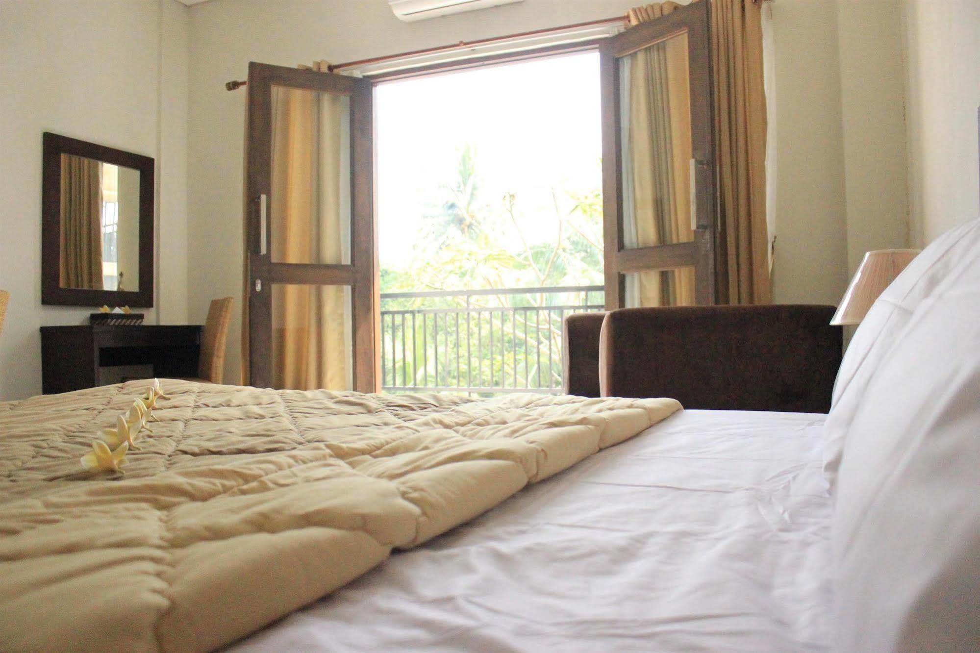 Bumi Cikeas Sentul Bogor Hotel Ngoại thất bức ảnh